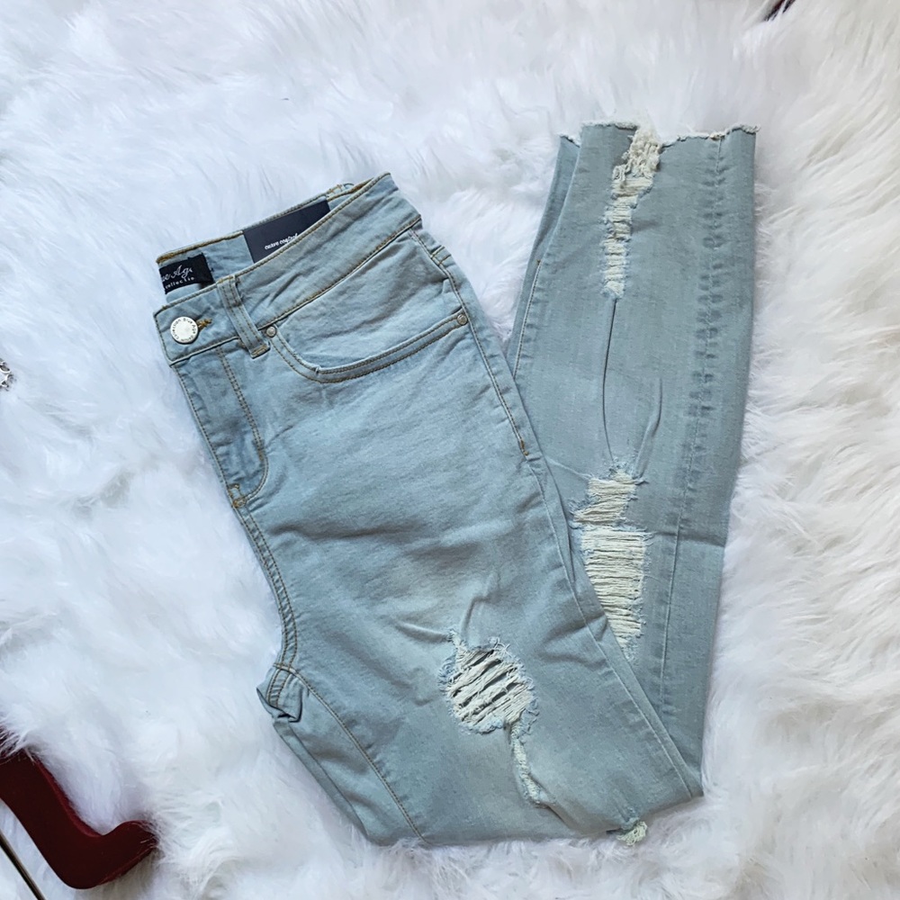 Distress Light Wash, High Rise Jeans